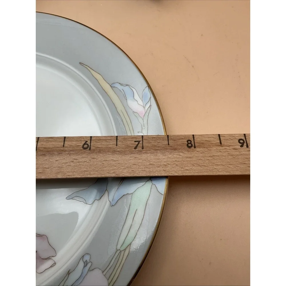 Mikasa Charisma Gray Salad Plates 7.5